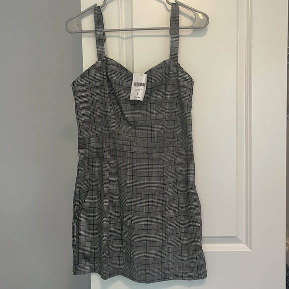 Black and White Checkered Mini Dress Forever 21 - Picture 5 of 6